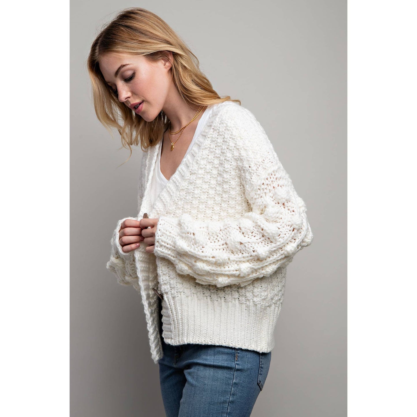 SWEET 3D FLOWER KNITTING CARDIGAN