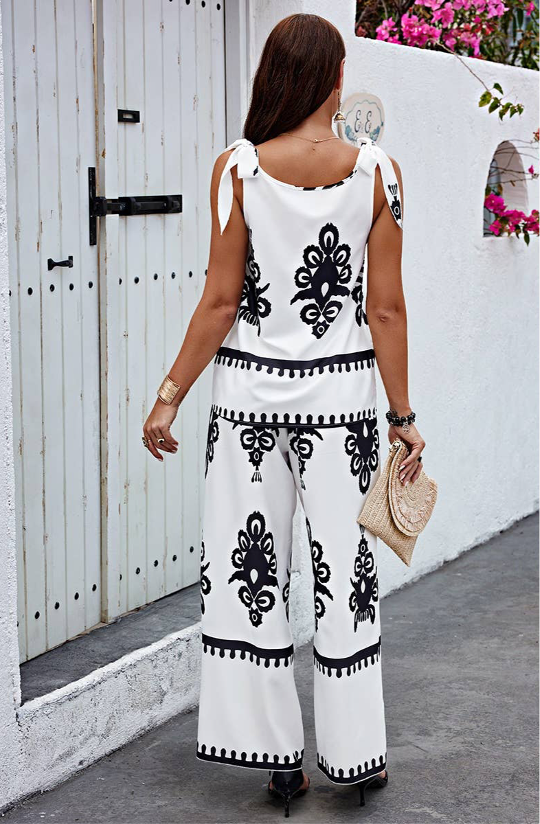 FANCY FLORAL KNOT SHOULDER SET