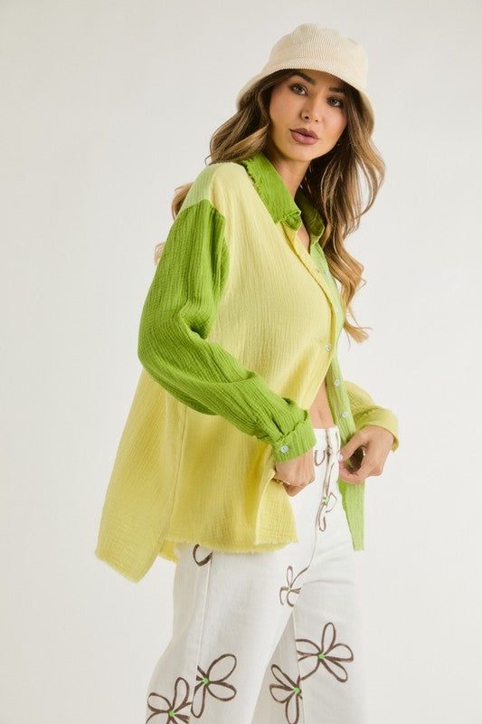 DAY DREAMIN' BUTTON DOWN TOP