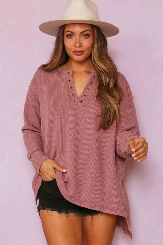 ROSE EYELET TOP